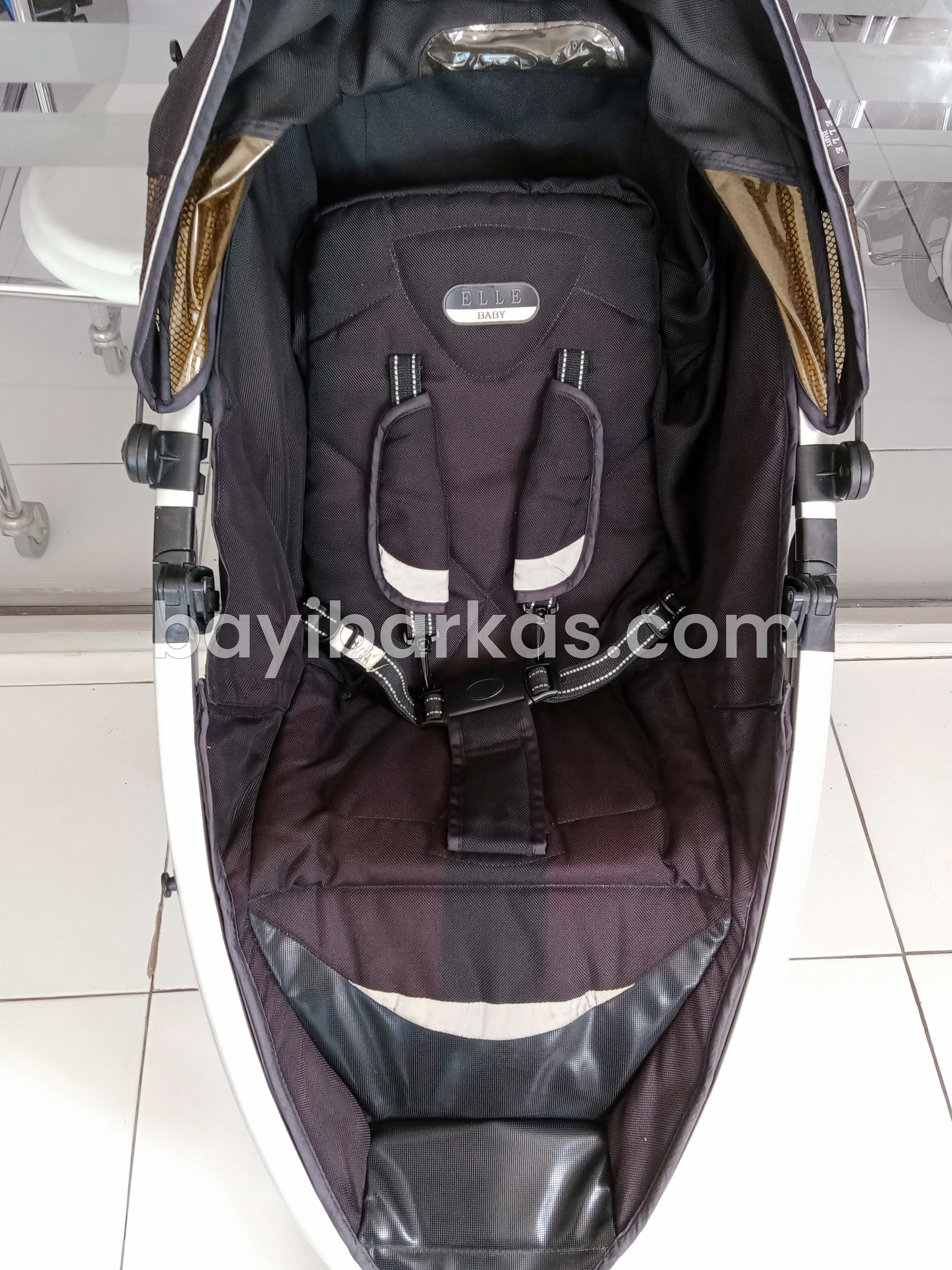 Stroller ELLE 'Infinite' Hitam *SCOND (BP. KA)