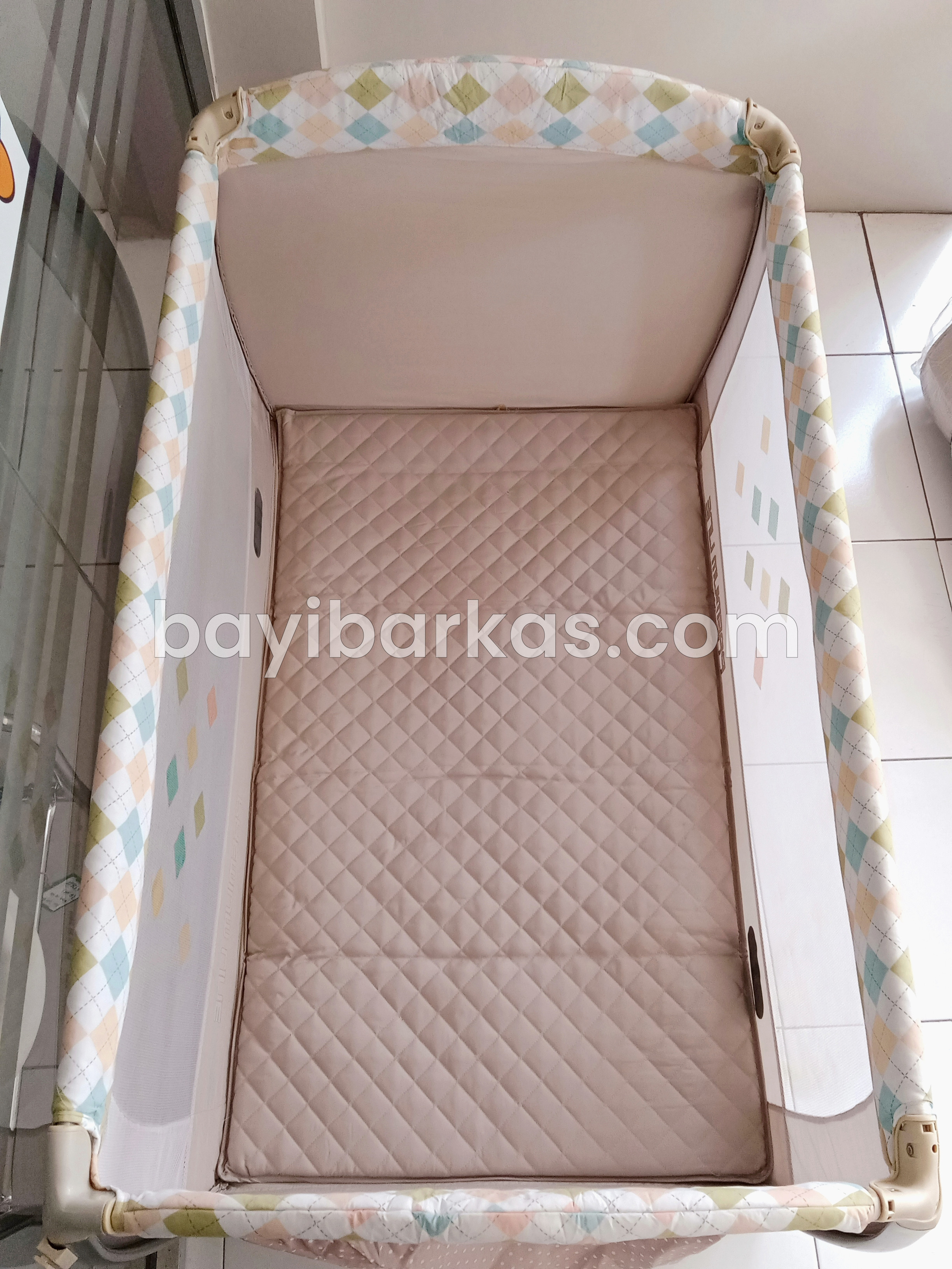 Box Bayi / boks tempat tidur bayi BABYELLE "Premium Line'' Cream *SECOND (BP.MFA)