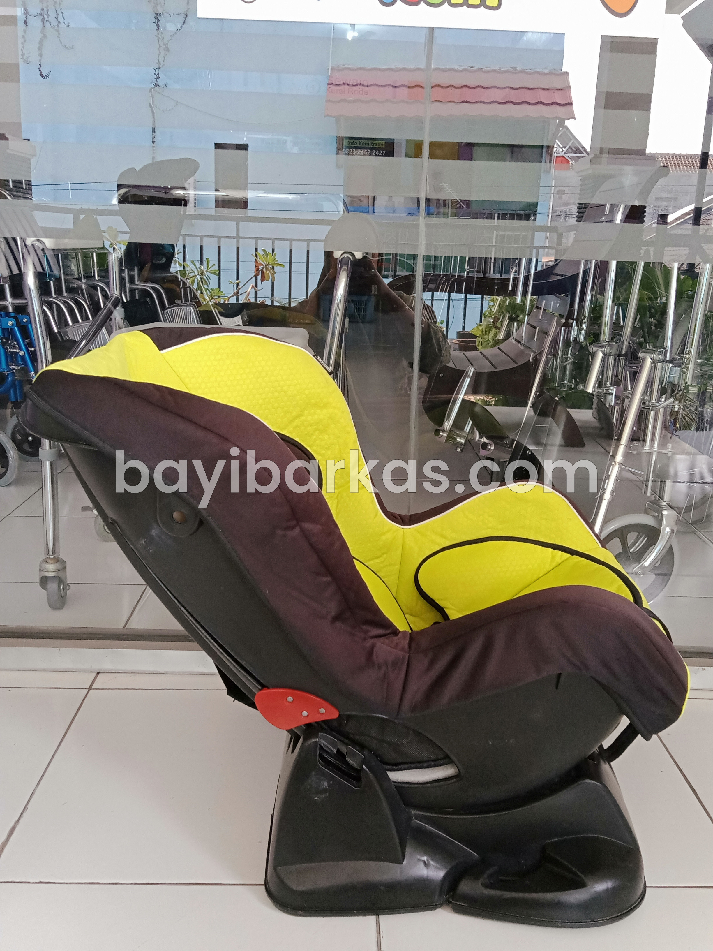 Carseat Toddler BABY DOES Hijau Lemon *Second (BP. NA)