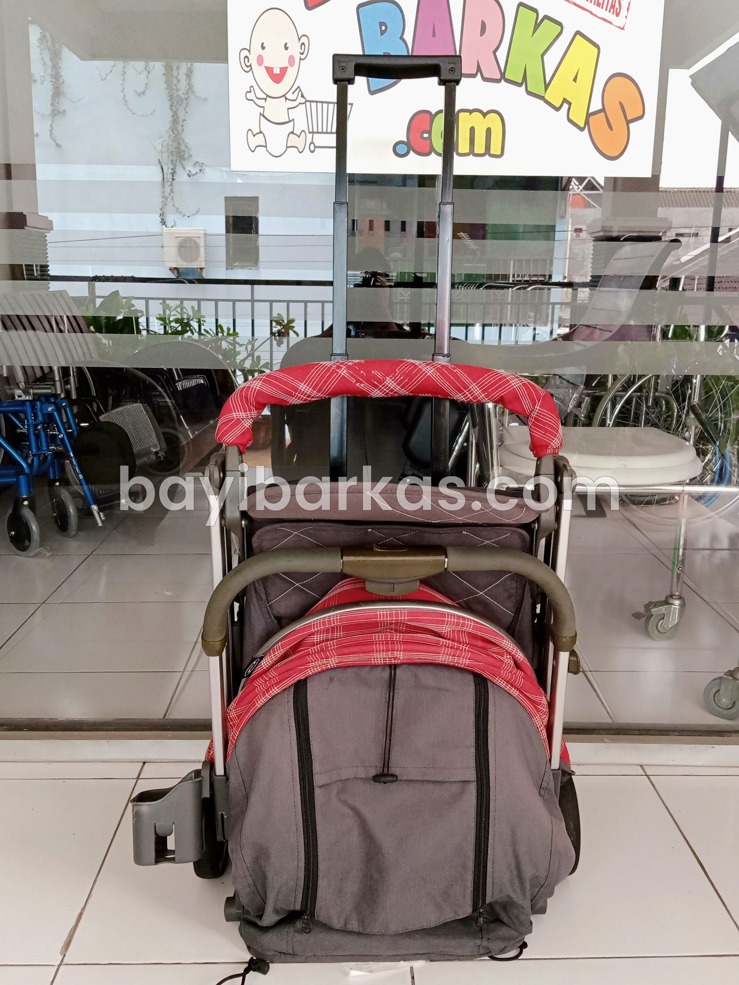 Stroller Koper Travelite merk PLIKO 'RIVERA' Merah *Second (BP. VA)