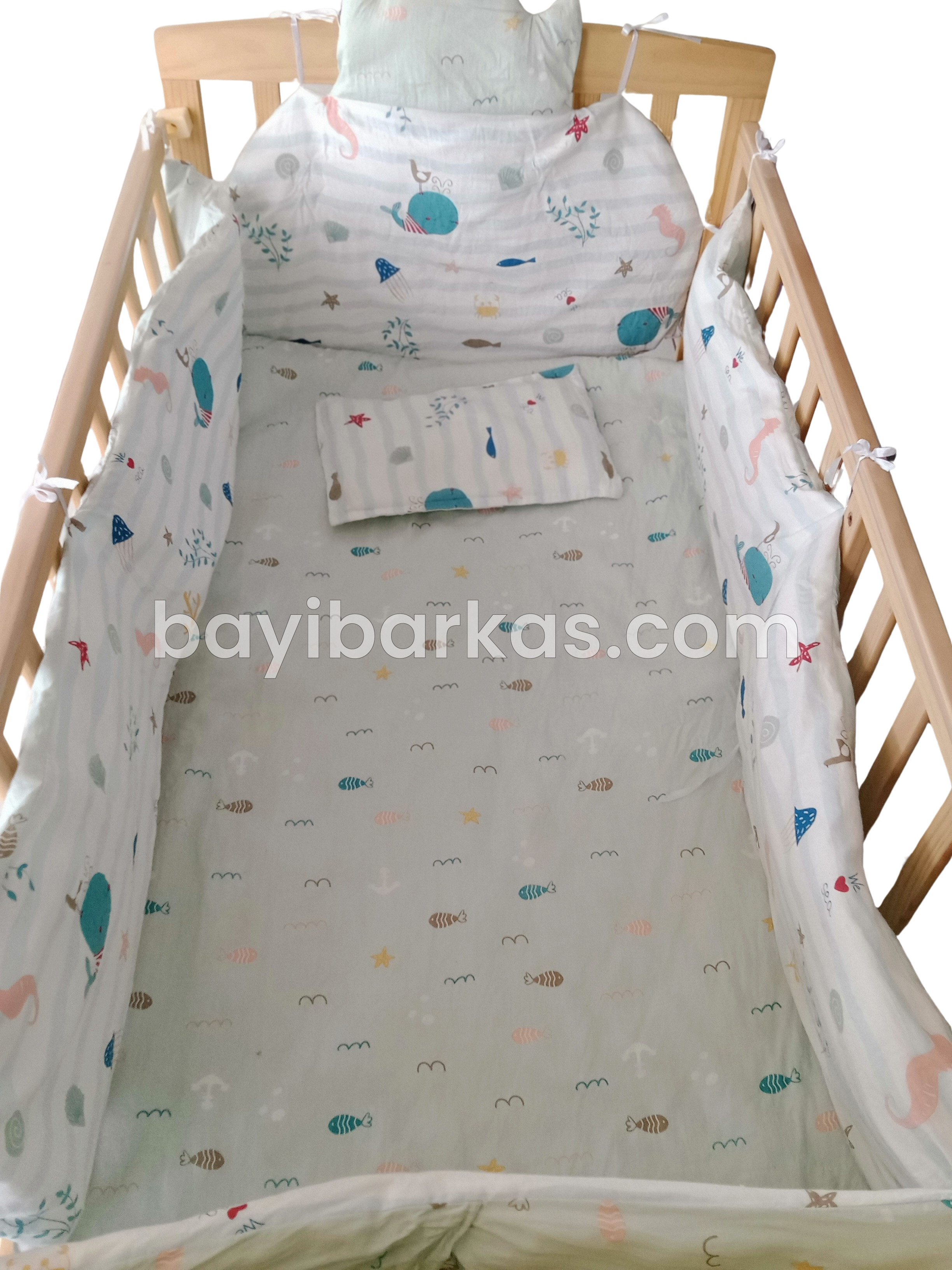 Box Bayi Kayu portable / tempat tidur Bayi *SECOND (TJ)