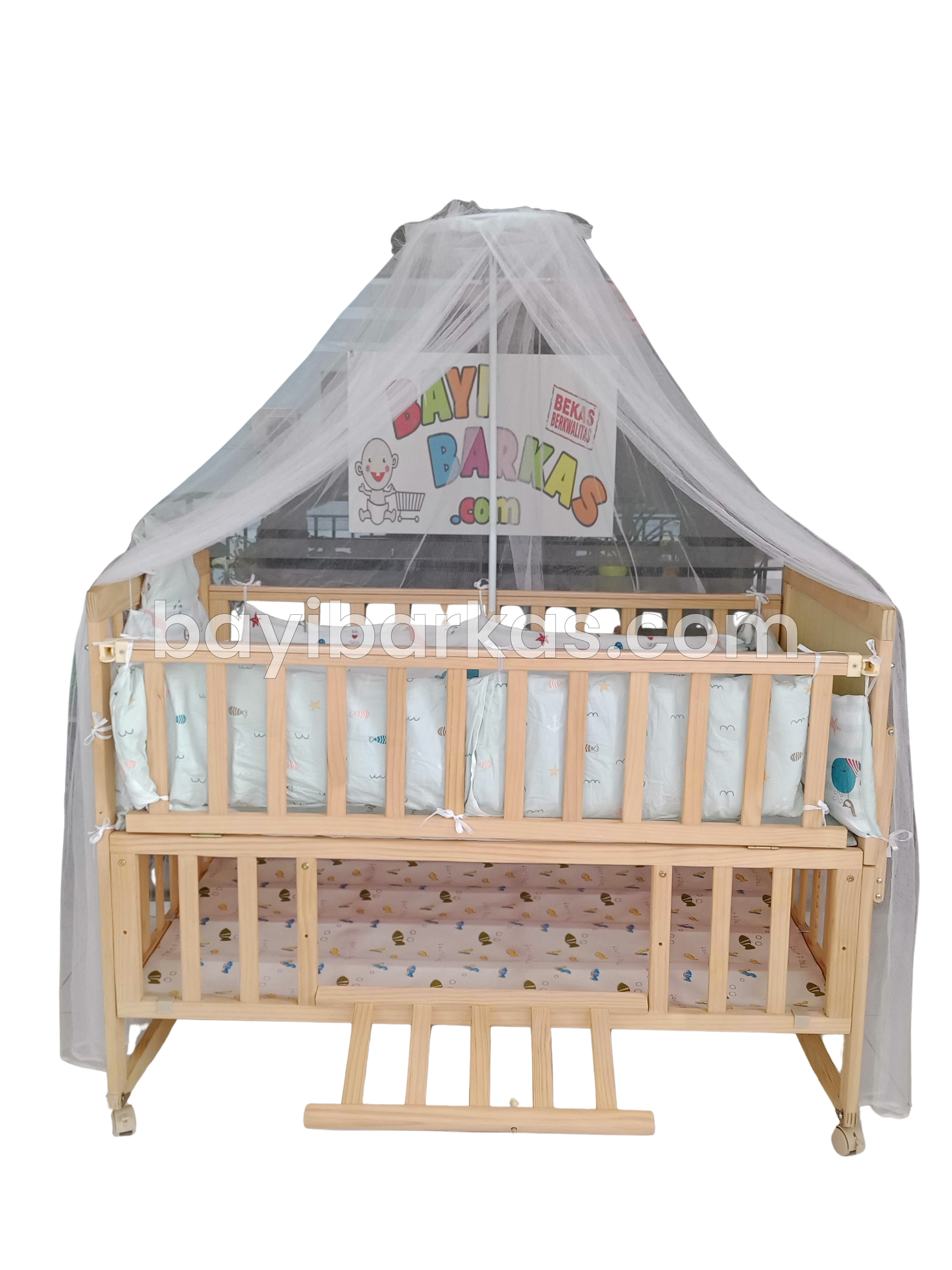 Box Bayi Kayu portable / tempat tidur Bayi *SECOND (TJ)