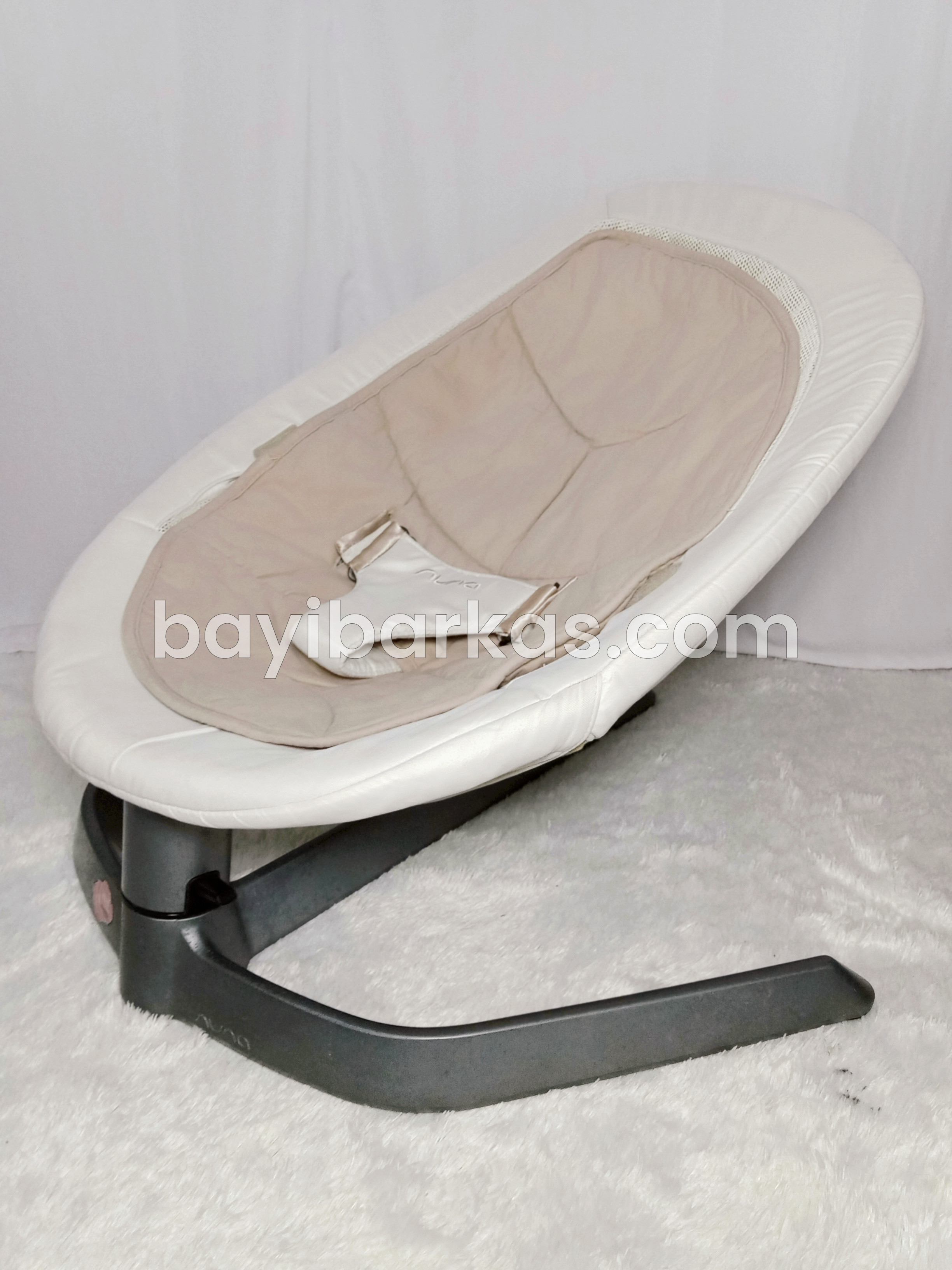 Bouncer NUNA 'Leaf' *Second (TJ.141-3/NA)