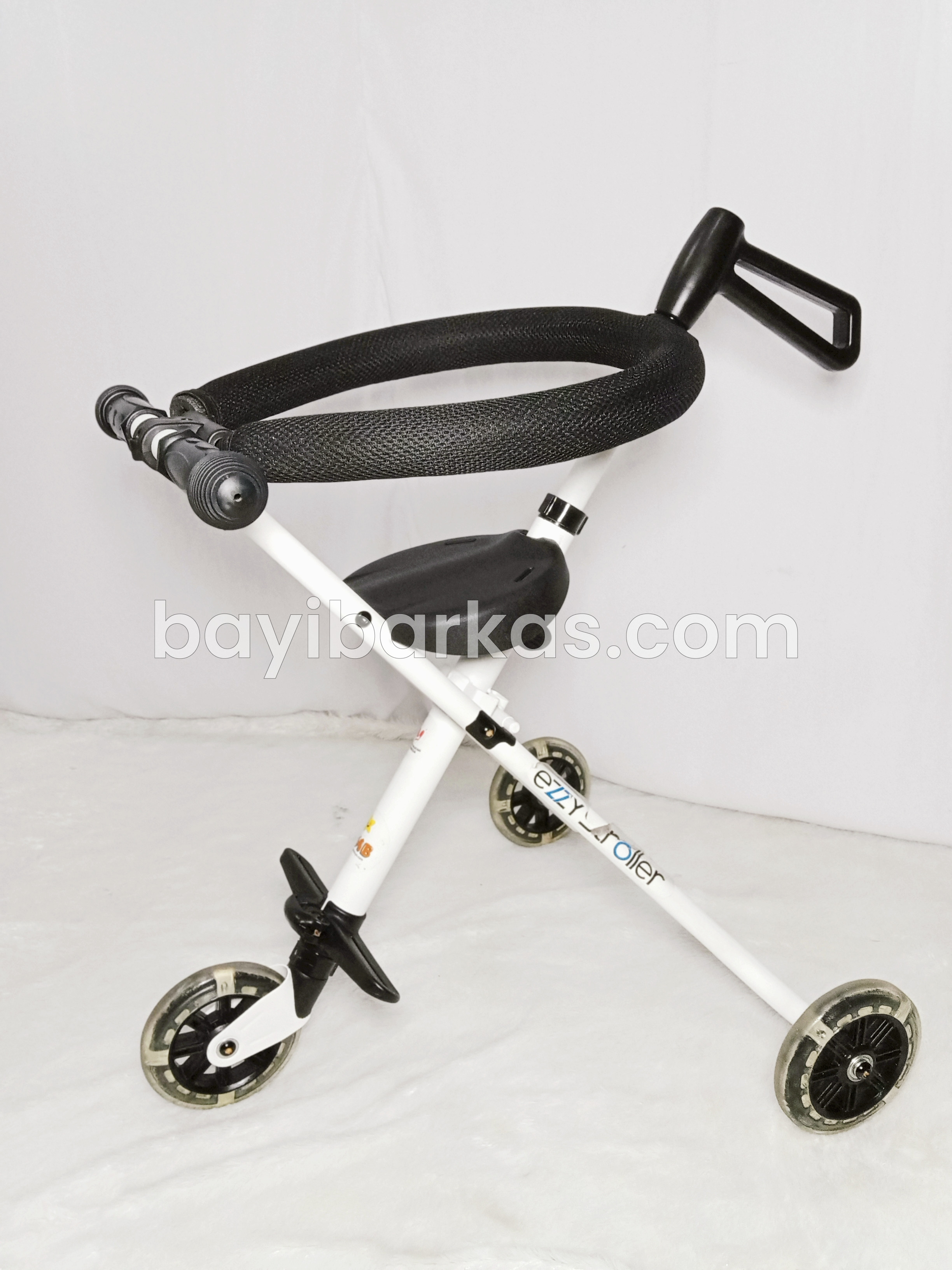 Magic Trike 'Ezzy Stroller' / Sepeda Roda Tiga *SECOND (TJ.139-3/MA)