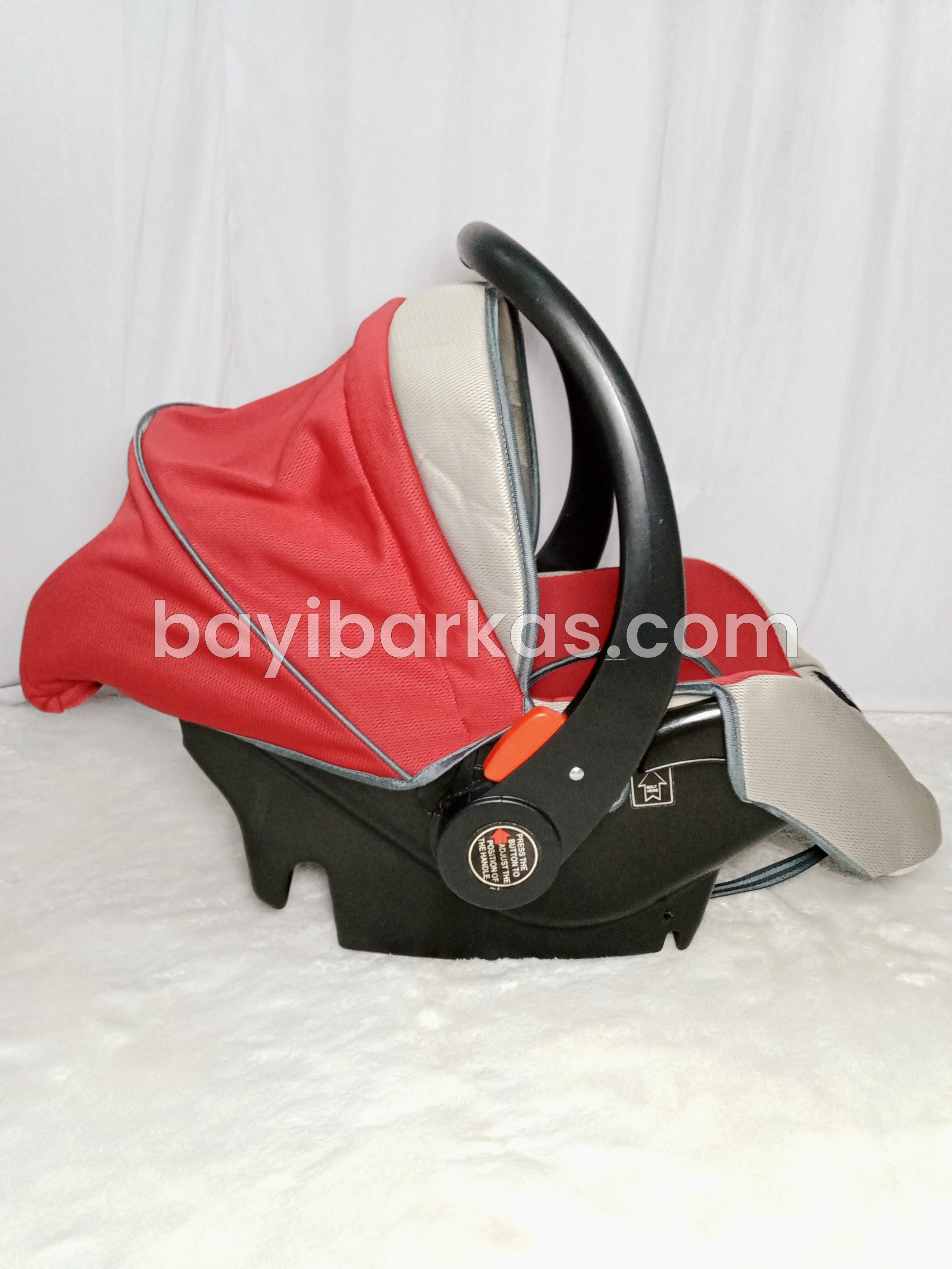 Carseat Infant Carrier BABY DOES Merah*SECOND