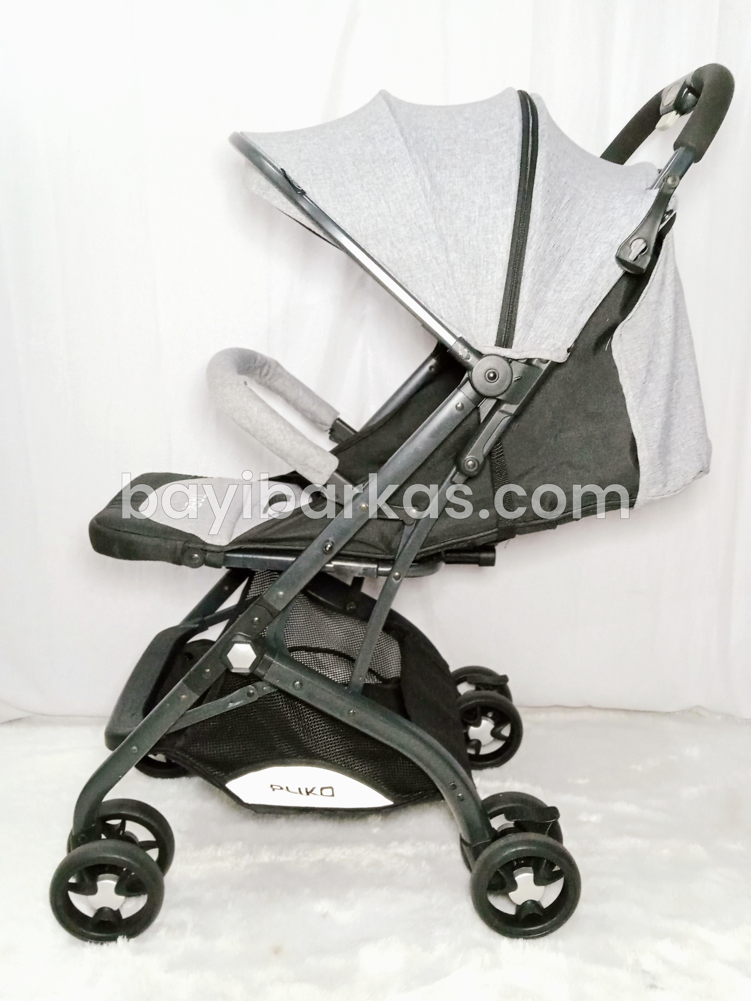 Stroller Pliko "Trek" Abu-Abu *SECOND (TJ.141-1/MFA)