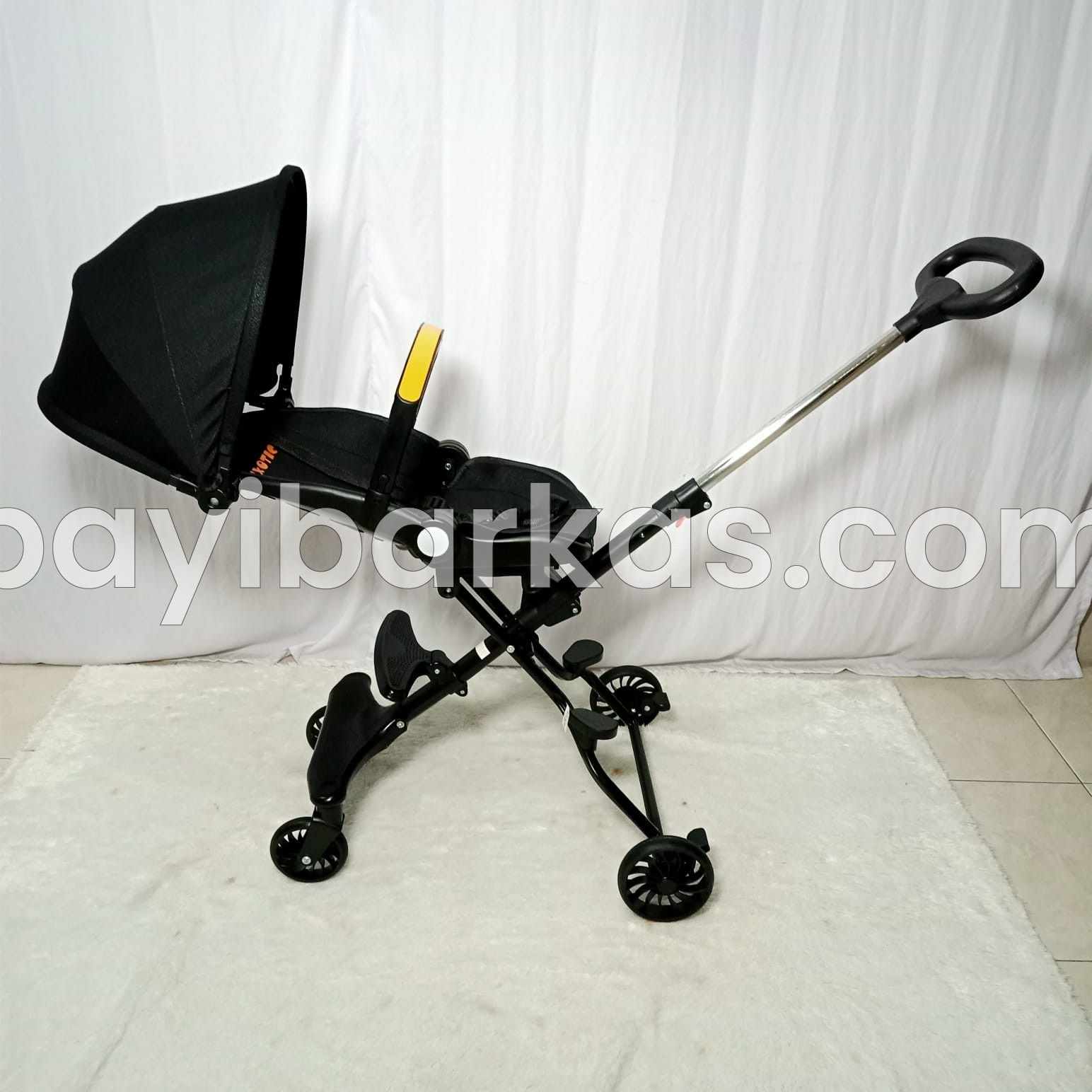Magic Stroller / Stroller Travelling Exotic Hitam *Ex Kado (BP NRA)