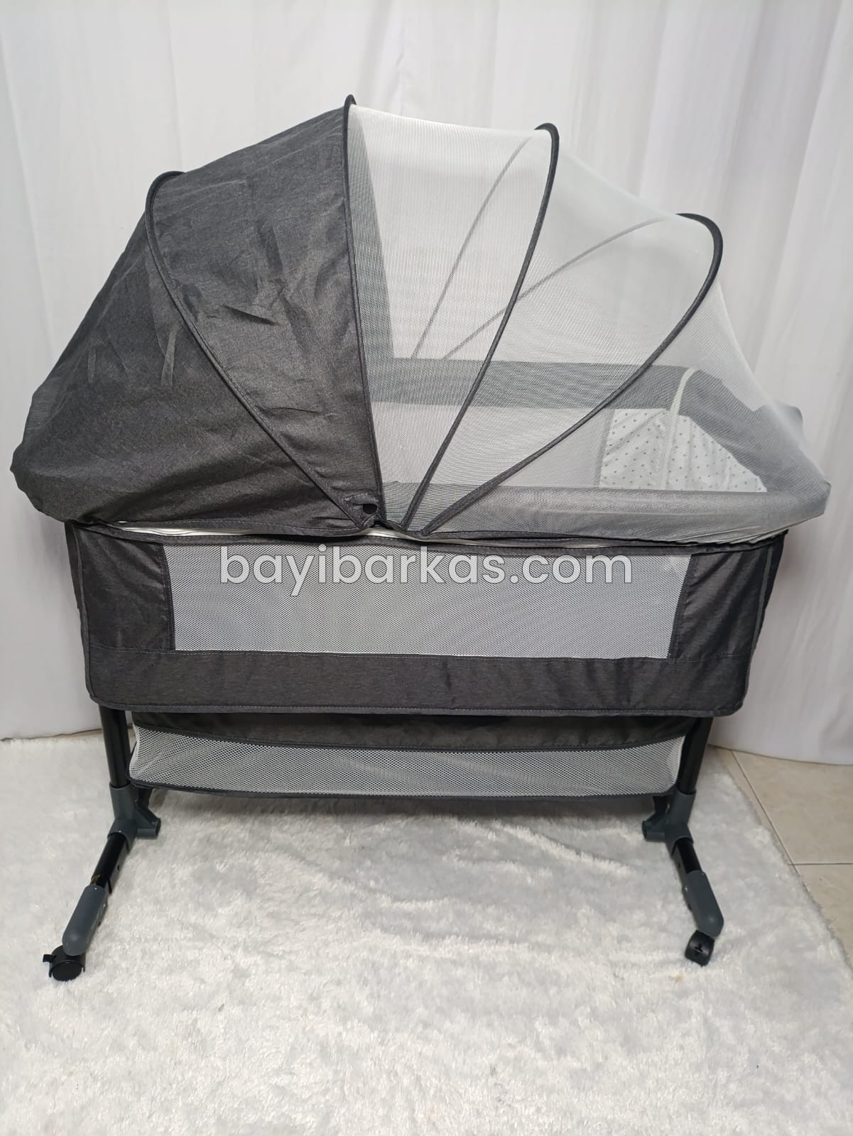 Box bayi SPACE BABY 'SB 1820' Abu Abu *Like new