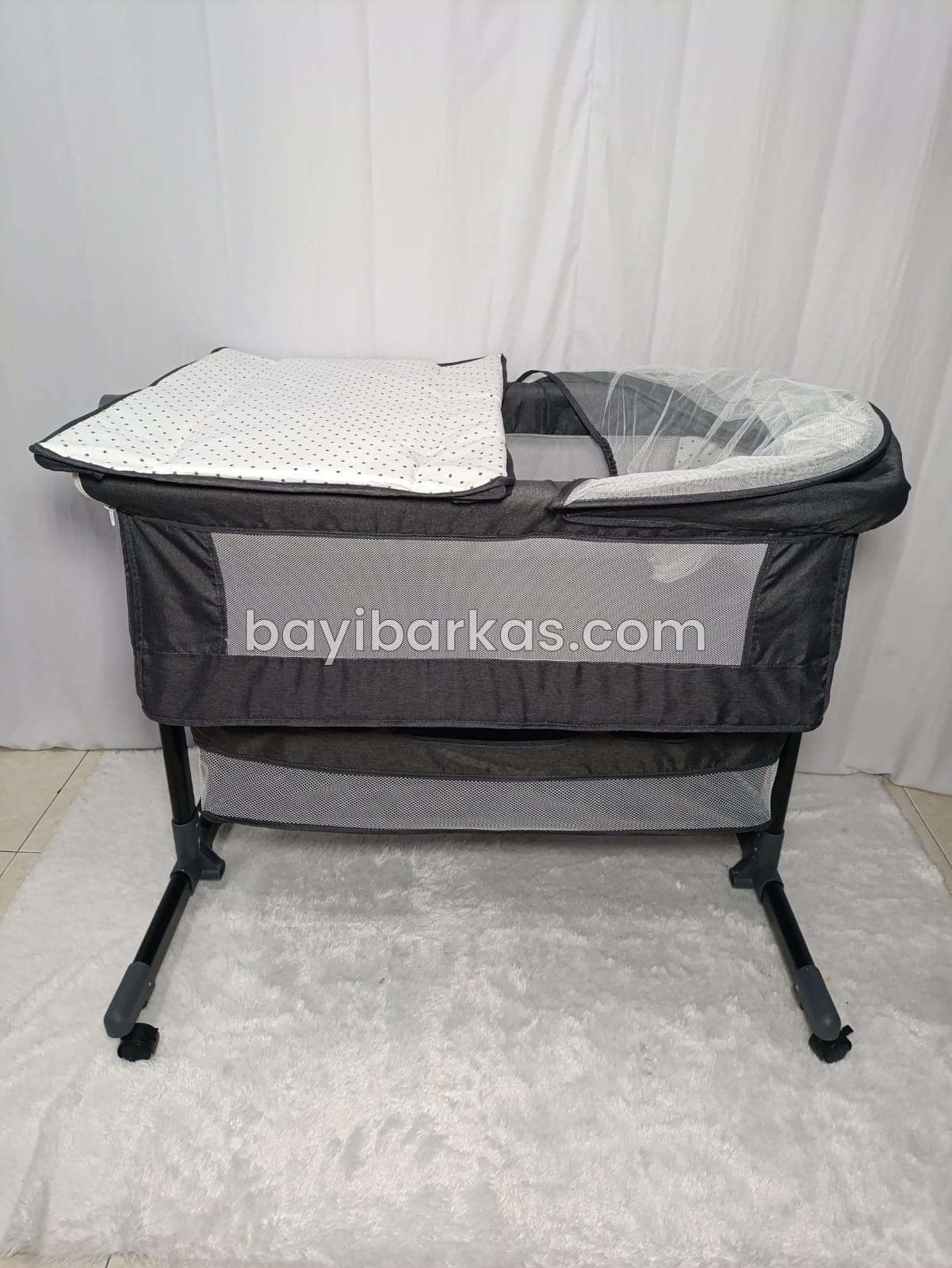 Box bayi SPACE BABY 'SB 1820' Abu Abu *Like new