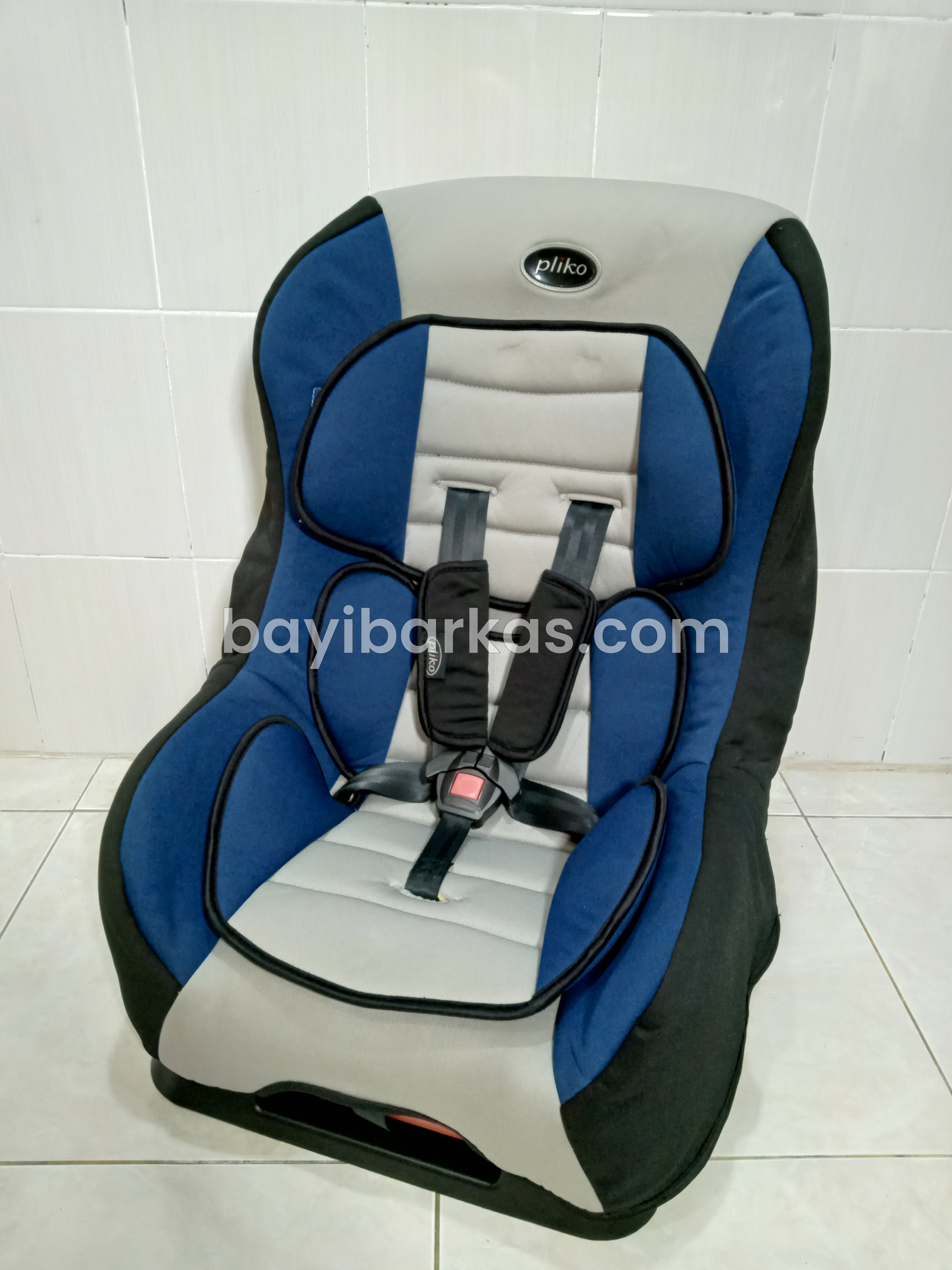 Car seat store pliko second